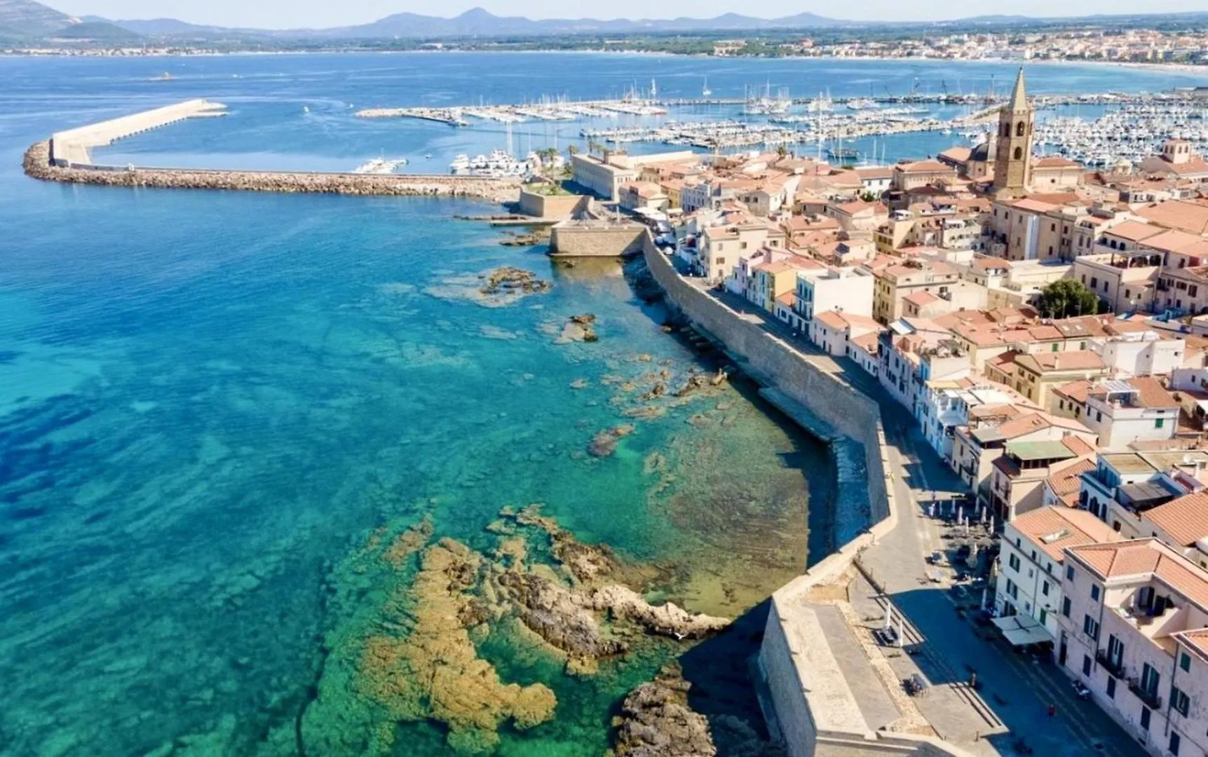 Suite Life - Rooftop Access Top Location Alghero 0*,  Włochy
